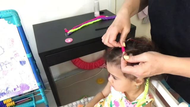 Прическа для девочки (косички) смотреть онлайн