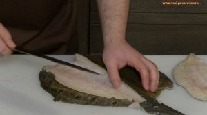 Как правильно разделать (нарезать) камбалу на филе, легкий способ филировать камбалу