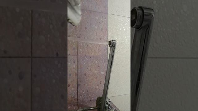 Как помыть гразные кроссовки, 1 часть смотреть онлайн