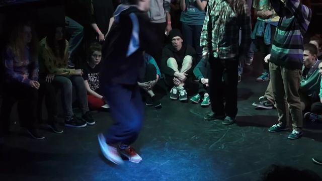 Goden, Паша Соколов Vs Дарья, Юра. 1/8 HIP-HOUSE BATTLE