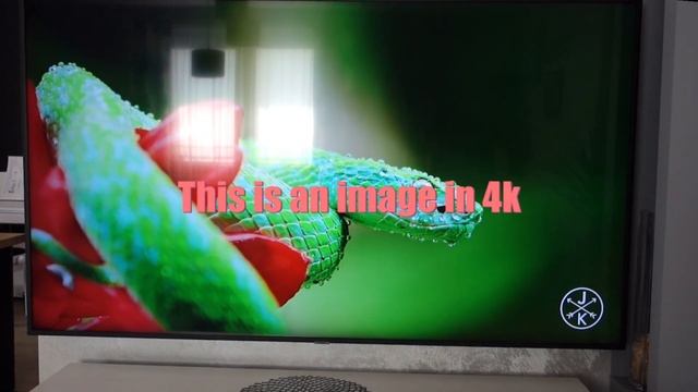 How to Connect Samsung Phone to TV - Samsung RU7092U A Quick Review смотреть онлайн