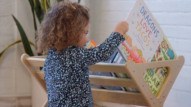 ECR4Kids Birch Book Caddy with Shelf смотреть онлайн