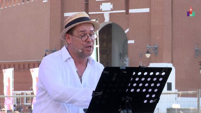 Максим Аверин читает сказки Пушкина смотреть онлайн