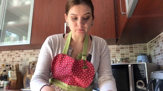 Турецкий салат «кысыр» и сырные бюреки. смотреть онлайн