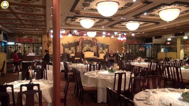 Фото на память на императорском троне. Jumbo Kingdom. Гонконг. 217 смотреть онлайн