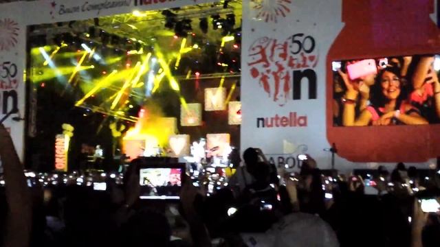 Mika live Relax, Take it easy, Piazza del Plebiscito Napoli смотреть онлайн