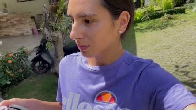 VLOG. Йога и лучшая пицца на Бали смотреть онлайн