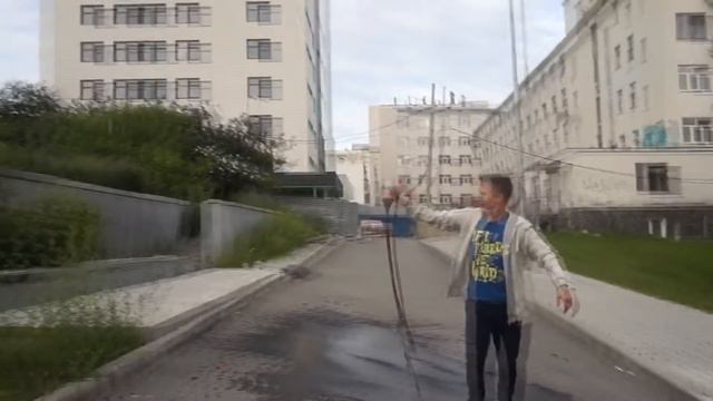 ЧТО БУДЕТ ЕСЛИ В COCA COLA И SPRITE ДОБАВИТЬ ГАЗ?*? смотреть онлайн