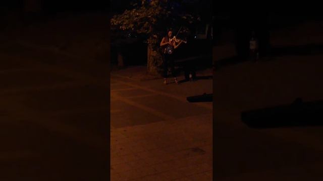 Анапа девушка со скрипкой смотреть онлайн