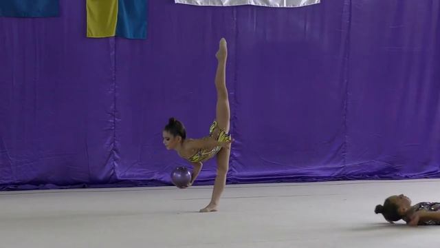 Попович Марія Луіза 2009 мяч смотреть онлайн