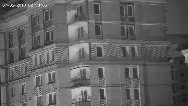 Прямая трансляция пользователя ЖК Царицыно-1, Камера 3 смотреть онлайн