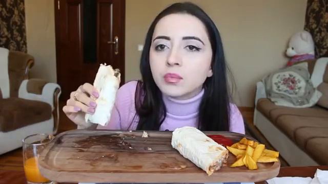 Айка Эмили💔 смотреть онлайн