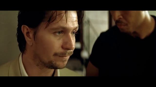 Gary Oldman in Léon The Professional - EVERYONE!!!! смотреть онлайн