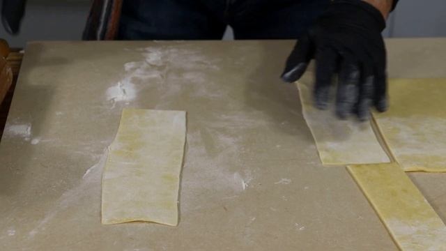 САМСА ИЗ ГОТОВОГО ТЕСТА. Быстрый вариант. смотреть онлайн