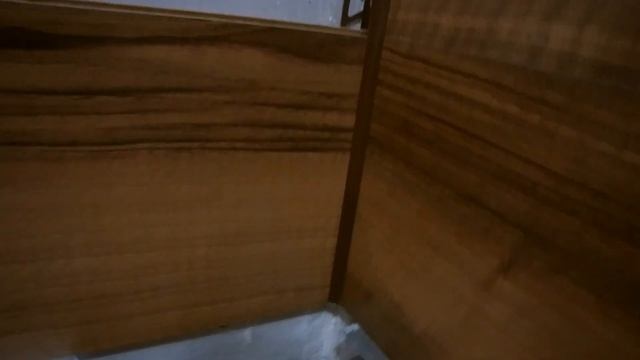 Клеим ламинат на стены прихожей. Делаем недорогой ремонт съёмной квартиры своими руками. смотреть онлайн