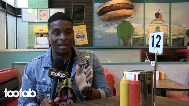 Kel Mitchell Opens Good Burger Pop-Up Restaurant, Spills on Kenan Thompson | toofab смотреть онлайн