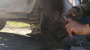 Самостоятельная замена задних колодок на автомобиле Ока