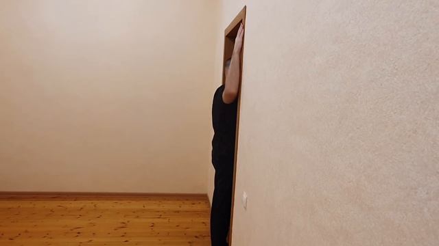 Упражнение от сутулости. Как растянуть грудные мышцы смотреть онлайн