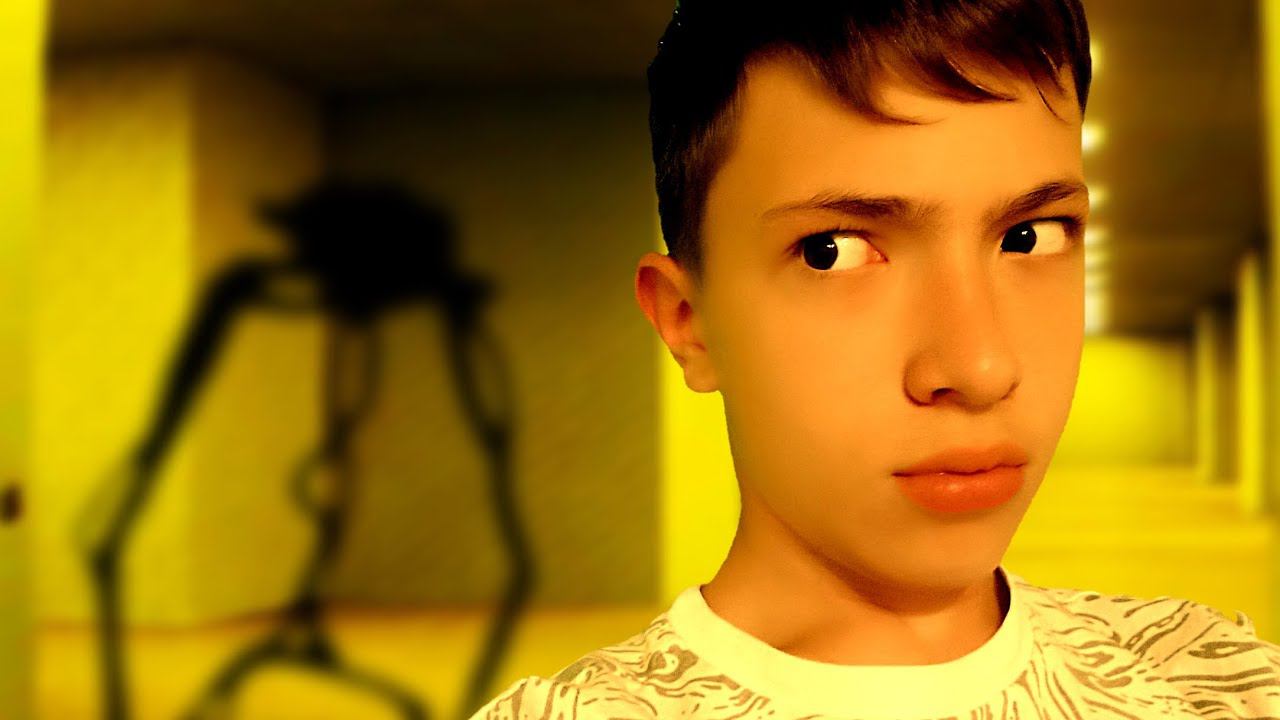 попал в backrooms... (пародия) смотреть онлайн