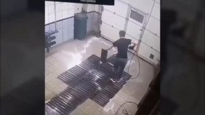 ПОЛНЫЕ ИДИОТЫ НА РАБОТЕ #16