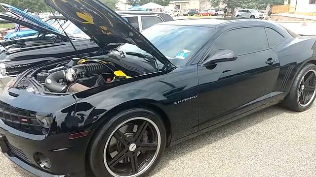 2010 BLACK CHEVROLET CAMARO SS 'BATMAN' + 'THE DARK KNIGHT' смотреть онлайн