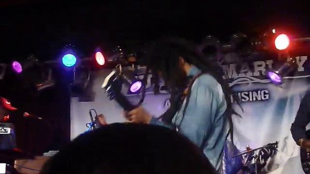 Julian Marley performing Rose Hall, NYC смотреть онлайн