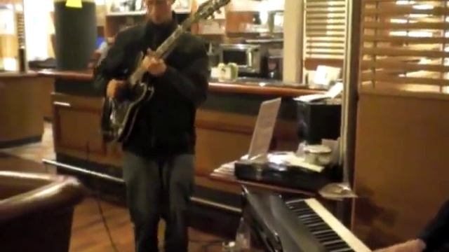 Barpiano live - James Harman (USA, git.) & Christo P (D, piano) - Autumn Leaves смотреть онлайн