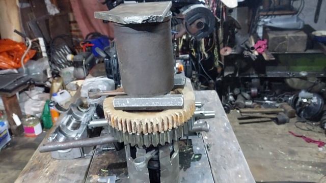 Разборка коленвала снегохода Ямаха Викинг смотреть онлайн