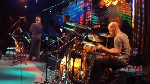 Louie Palmer Drum Solo at Cotton Club, Japan 2014 смотреть онлайн