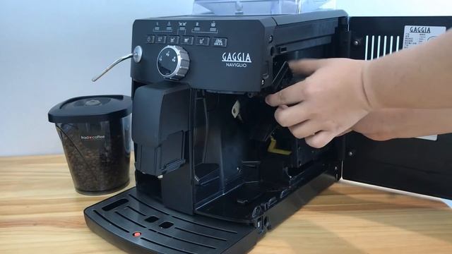 Gaggia Naviglio - Daily Cleaning Procedures 每日清理步骤 смотреть онлайн
