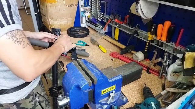 Исправление ошибки 15 | Разъем тормоза Xiaomi Mijia M365 смотреть онлайн