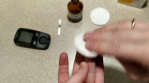 Как измерить сахар крови. ACCU-CHEK Active #сахарныйдиабет #гсд