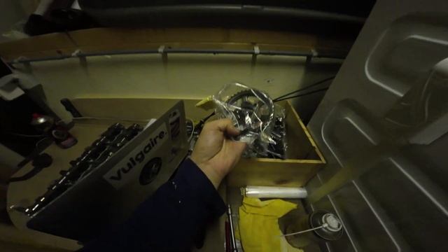 Часть 1. Замена прокладки ГБЦ OM646 своими руками в гараже.