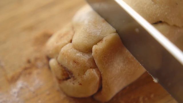Learn How To Bake These Festive Cinnamon Roll Cookies | The Pioneer Woman смотреть онлайн