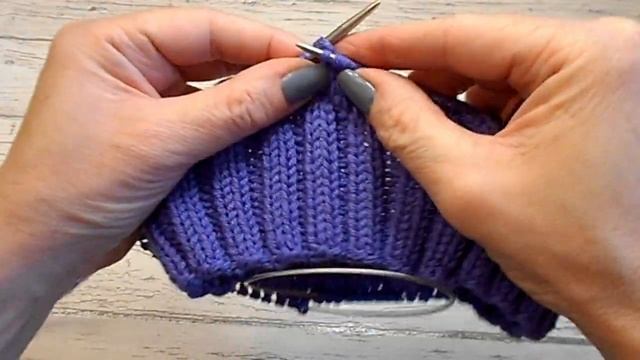 Шапочка с помпоном/Елена Masterica/Hat With A Pompom