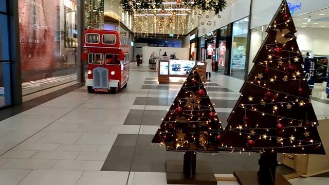 ОБЗОР ТРЦ МЕГА Екатеринбург 2 часть смотреть онлайн