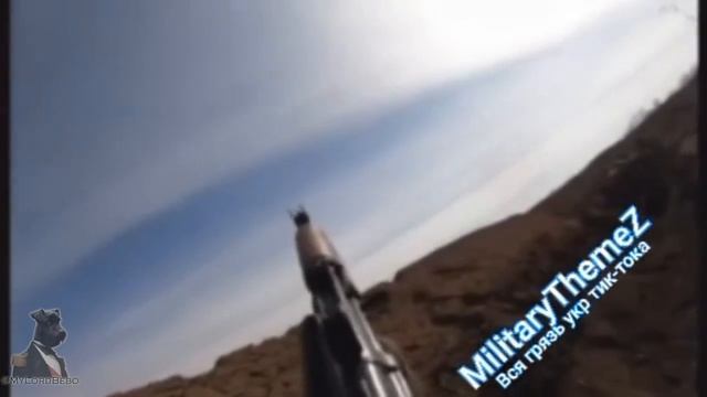 Удар Ланцета по украинской М777. Гаубица уничтожена. Удар глазами украинского солдата. На подлете др смотреть онлайн