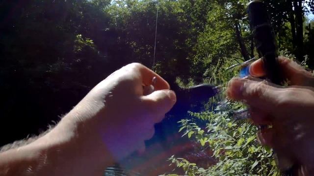 Оторвался по окуню на ручье.Мой первый опыт на мормышинг. смотреть онлайн