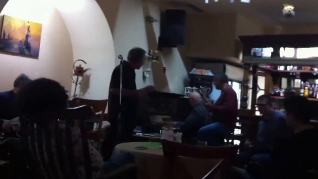 Тбилиси, арт-хаус кафе "Tiflis Brunch" на ул. Леселидзе, апрель, 2016. смотреть онлайн