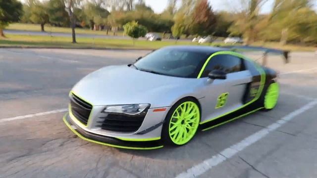 INTRODUCING THE BAXO R8 V1.0!!! -- Inspired by the BUGATTI CHIRON! смотреть онлайн