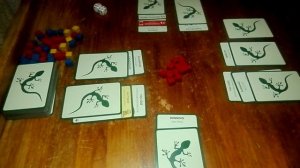 Как играть в настольную игру Эволюция?