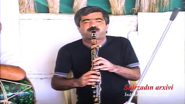 Fikrətağa Əşrəfağa oğlu Əşrəfzadə klarnet ifaçısı. " Aman təklik əlindən. " #KlarnetFikrətağa . смотреть онлайн