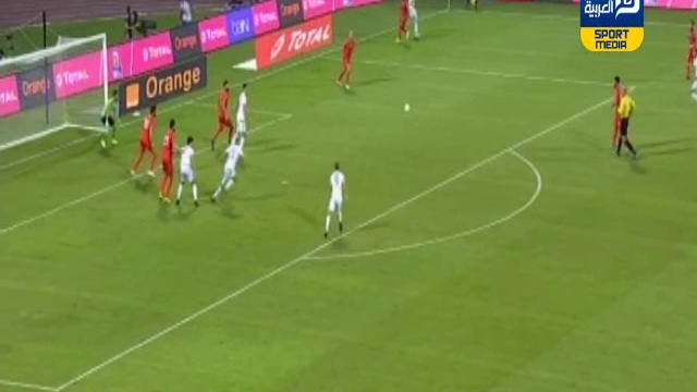سفيان هني يحرز هدف رااائع للجزائر في شباك تونس 2-1 смотреть онлайн