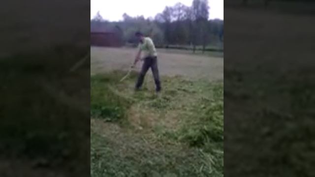 Как правильно косить ручной косой смотреть онлайн