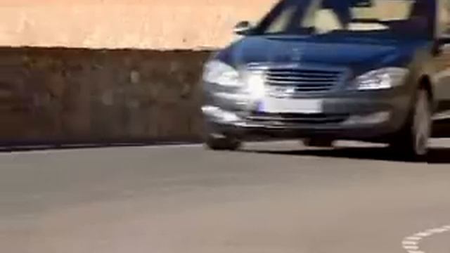Mercedes Benz S 500-4Matic смотреть онлайн