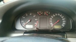 Пасат б 5 1.8 турбо не працює приборна панель.