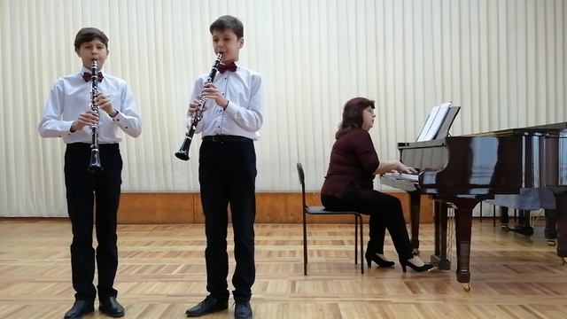 Дуэт кларнетов смотреть онлайн