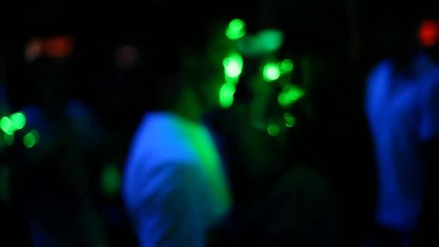 Love story на главном танцполе. Canon EOS 5D Mark II - Video Full HD Test смотреть онлайн