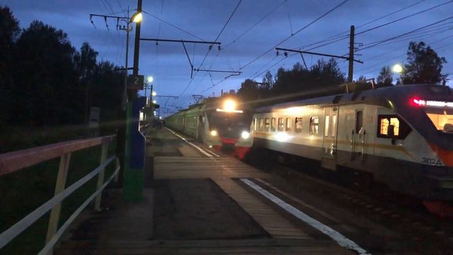 ЭП2Д-0005 сообщением Москва Киевская - Малоярославец и ЭД4М-0491 ЦППК сообщением Нара - Москва Киев смотреть онлайн
