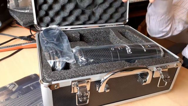 UNBOXING du micro THE T.BONE 420 USB (+ test du micro) смотреть онлайн